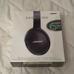 Bose Soundlink Around-Ear Wireless II Headphones